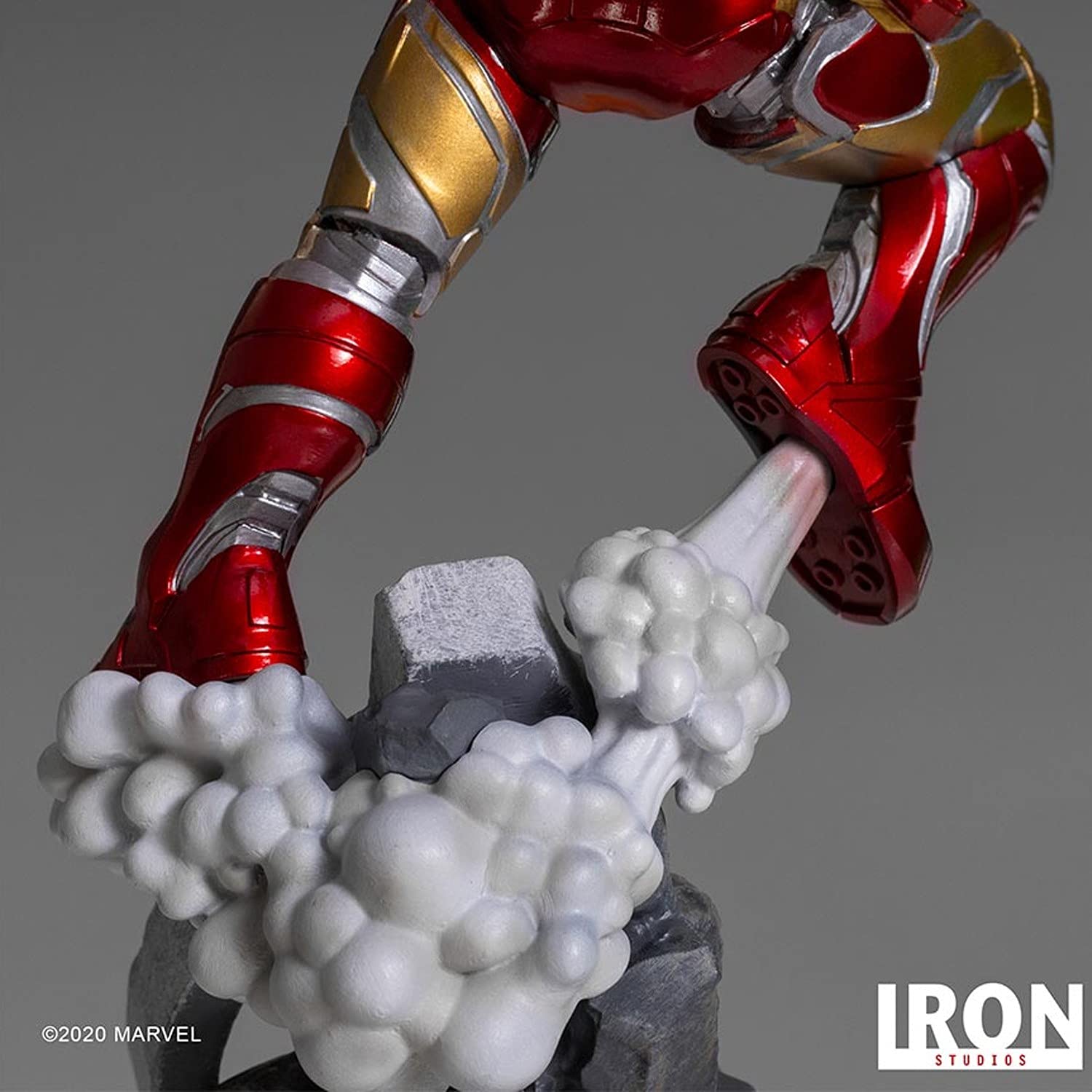 Marvel's Iron Man Avengers: Endgame Minico Statue Standard
